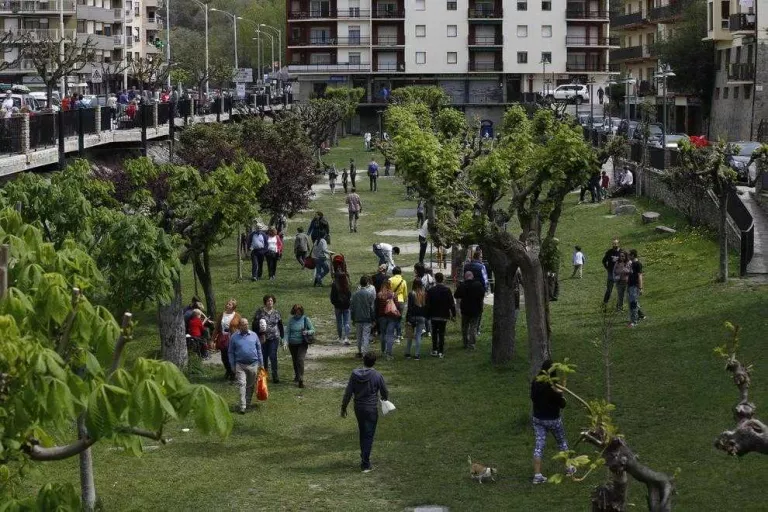 Sort ultima la votació sobre la nova imatge per al parc del Riuet