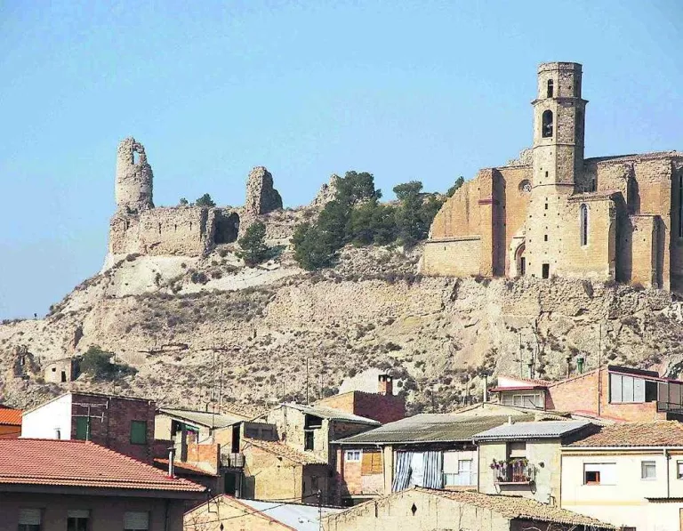 Castelló de Farfanya demana ajuts per consolidar una torre del castell