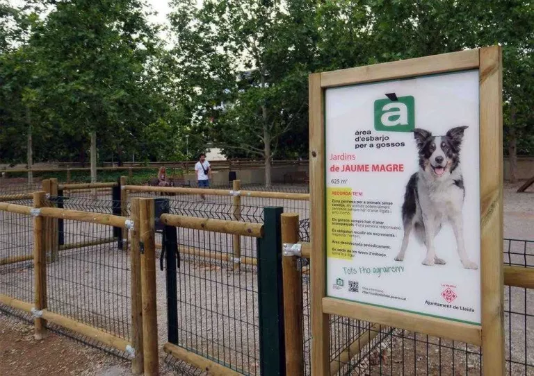 La Paeria obre un tercer parc destinat per a gossos