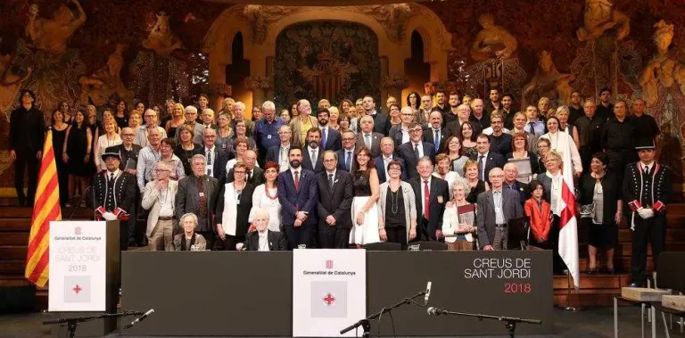Creus de Sant Jordi paritàries
