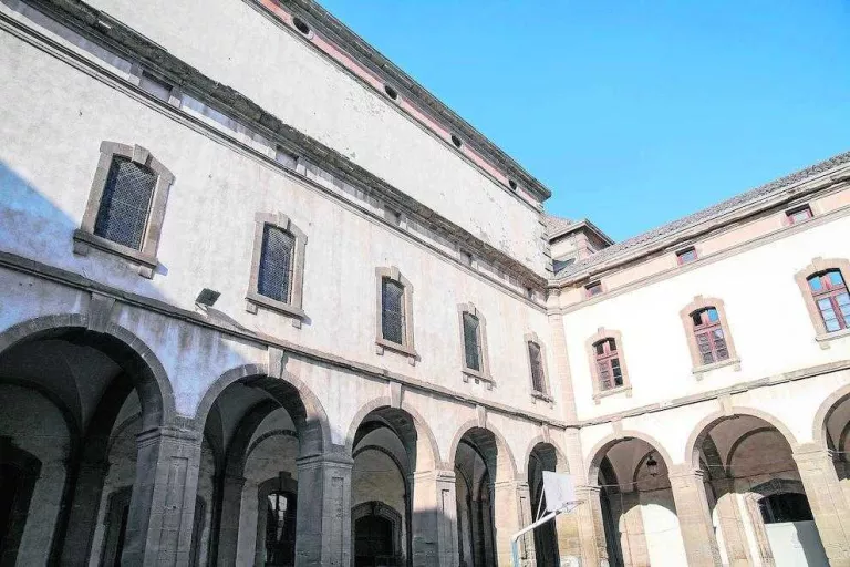 Obres d’emergència a la Universitat de Cervera