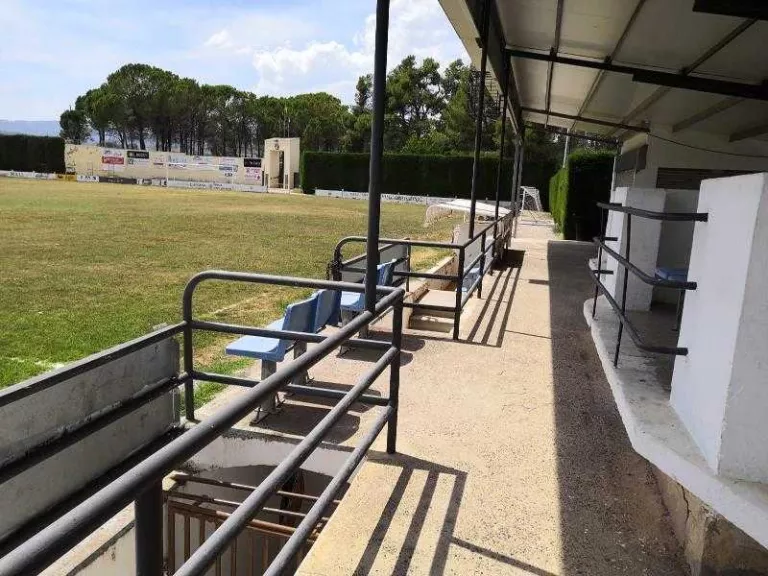 Tremp invertirà mig milió per renovar el camp de futbol