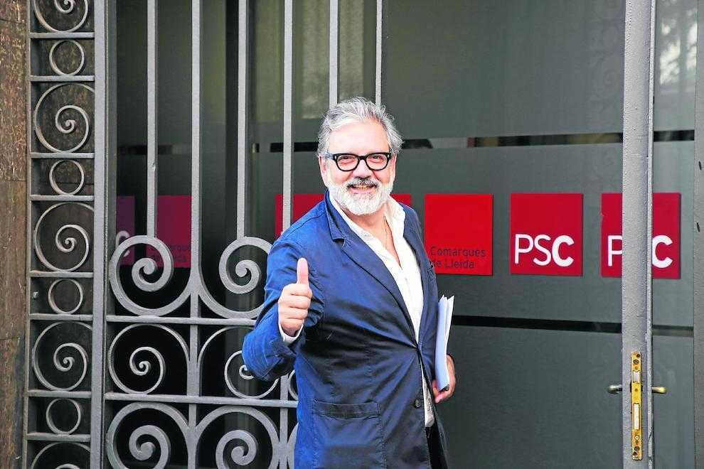 El PSC decideix que la militància elegeixi el successor de Ros i prolonga el procés de relleu