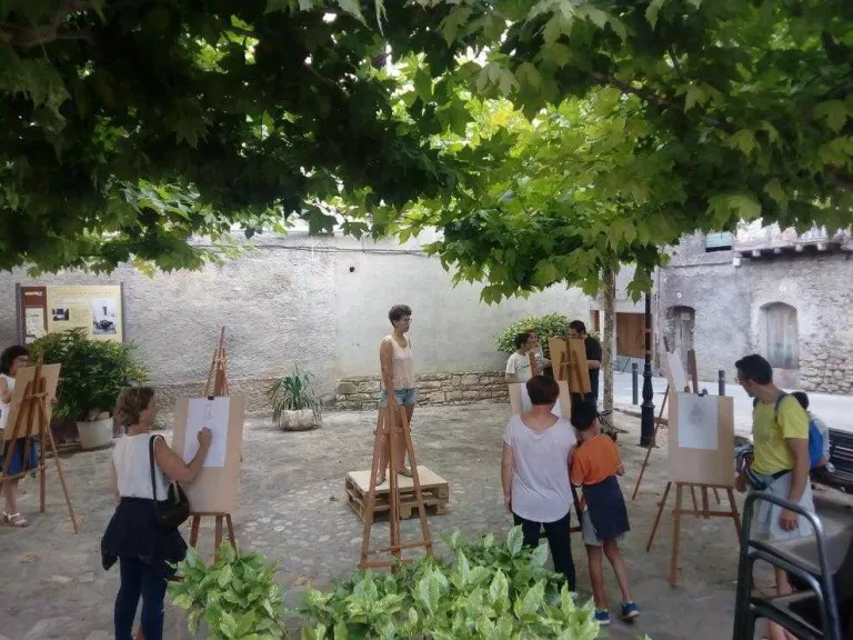 L’art omple els carrers de Salàs de Pallars