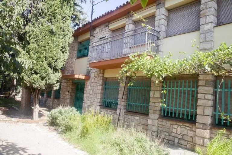 Verdú renova les finestres de l’escola per estalviar energia