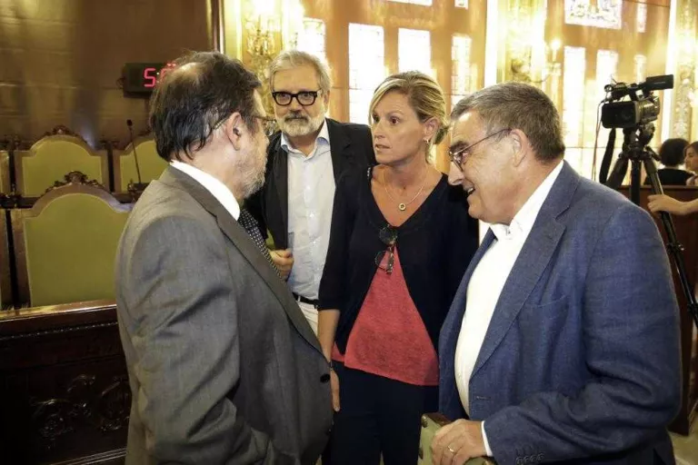 L’adéu “agredolç” d’Àngel Ros