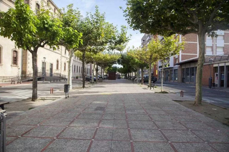 Cervera acaba la renovació del passeig Jaume Balmes