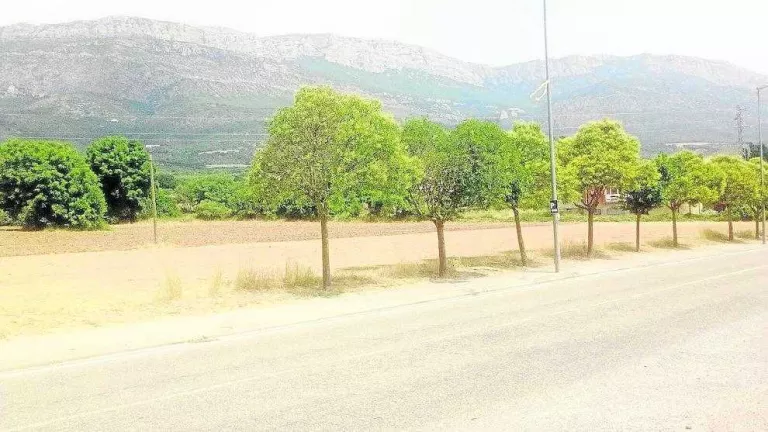 Àger obre un pàrquing de 60 places al créixer el turisme