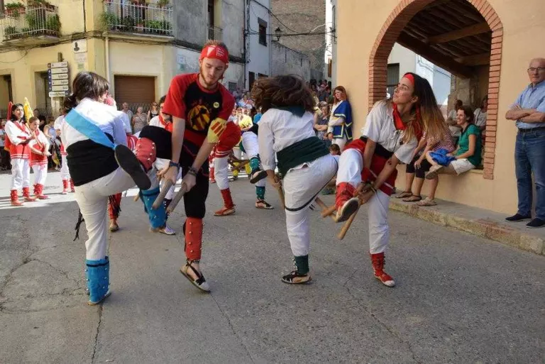 Els bastoners de Lleida se citen a Peramola