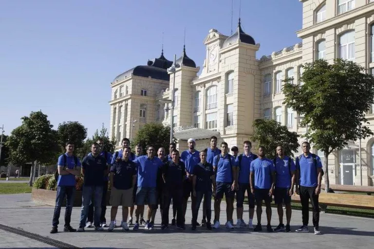L’Estudiantes inicia l’‘stage’ de cinc dies a la Val d’Aran