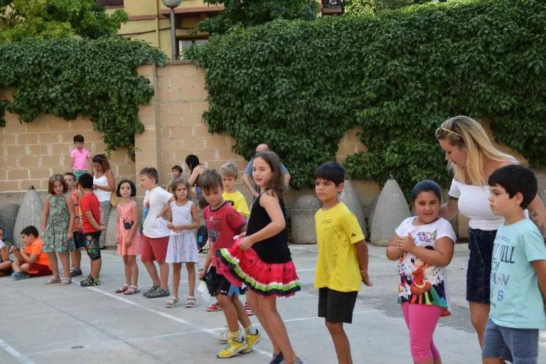 Primers assajos del Ball Cerdà a la capital