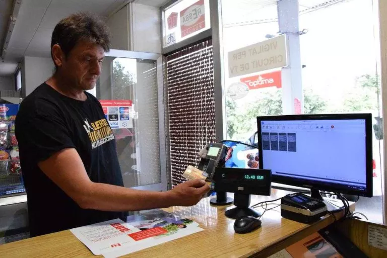 Coll de Nargó passa dos dies sense internet ni mòbil