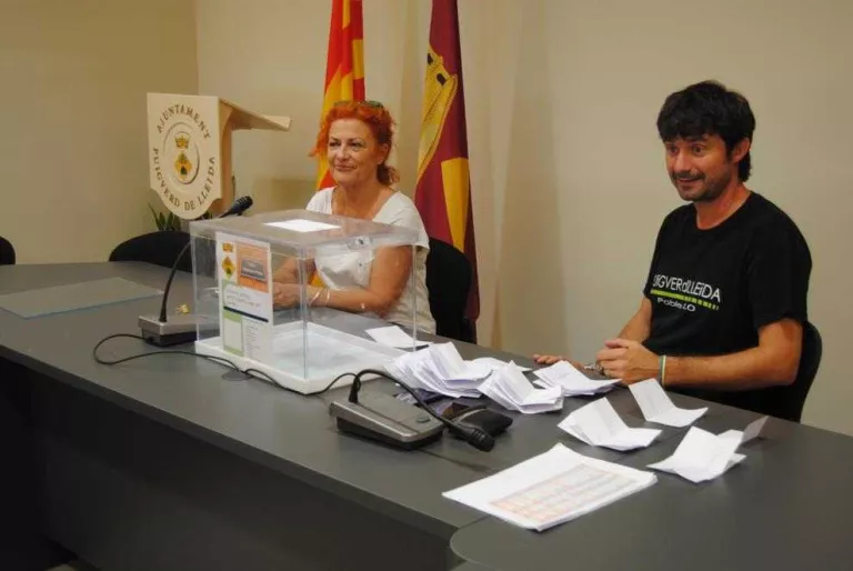 Veïns de Puigverd de Lleida i Aspa voten el nom de dos carrers