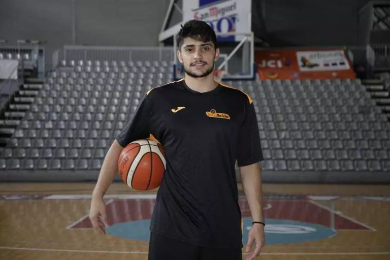 Sergi Quintela Salvador: “Vull jugar a l’ACB”