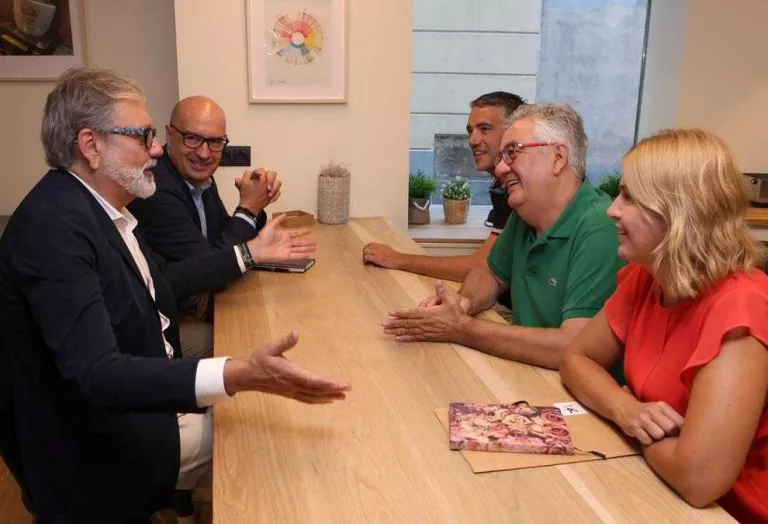 La Paeria estudiarà reobrir al trànsit part de Bisbe Ruano