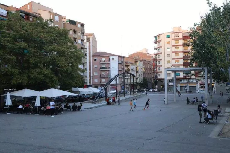 Els veïns presentaran un projecte per remodelar la plaça del Clot