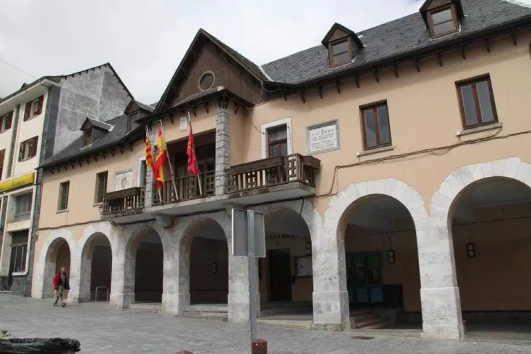 Primeres peticions a Vielha per obtenir llicències per obrir pisos turístics