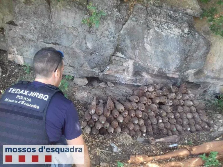 Troben 126 granades de la Guerra Civil a Gerri de la Sal