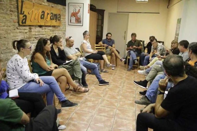Un 40% d’inscrits, sense plaça per al màster de professorat malgrat que falten docents
