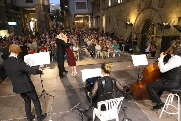 El Musiquem Lleida! arranca a ritme de tangos i merengues