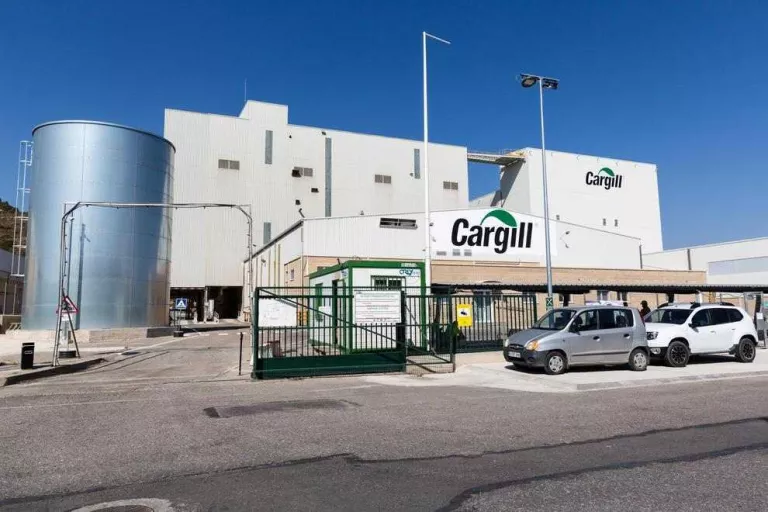 Cargill inverteix vint milions en la planta de pinsos de Mequinensa
