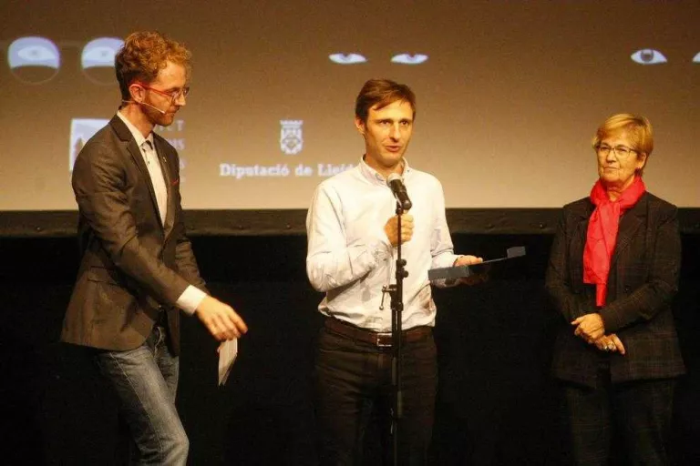 El Som Cinema obre amb un premi a la redacció de Barcelona de ‘Fotogramas’