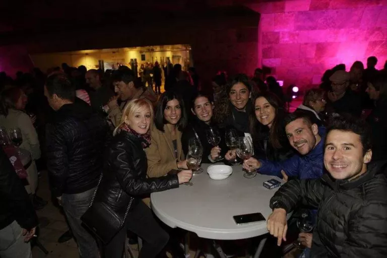 Exitós inici de la Festa del vi