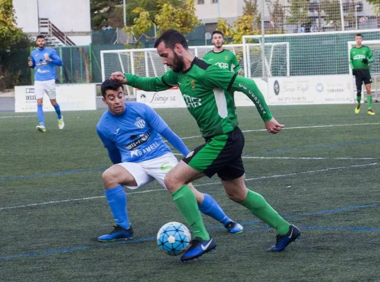 Taules en un intens xoc entre Cervera i Alcarràs