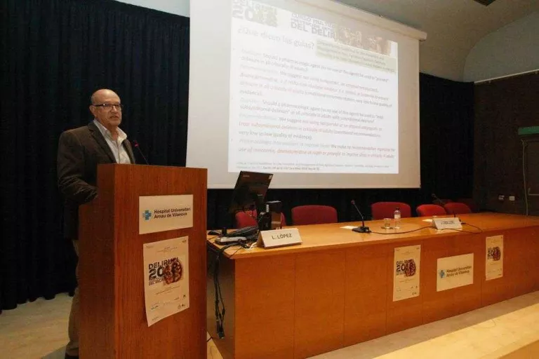 L'Hospital Arnau acull un curs pioner a Espanya sobre el delírium