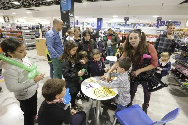Dia festiu poc comercial