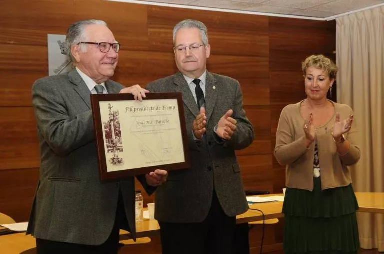 Tremp homenatja el filòleg Jordi Mir