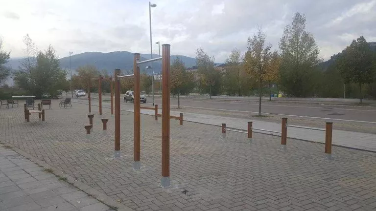 La Seu instal·la dos zones de 'street workout'