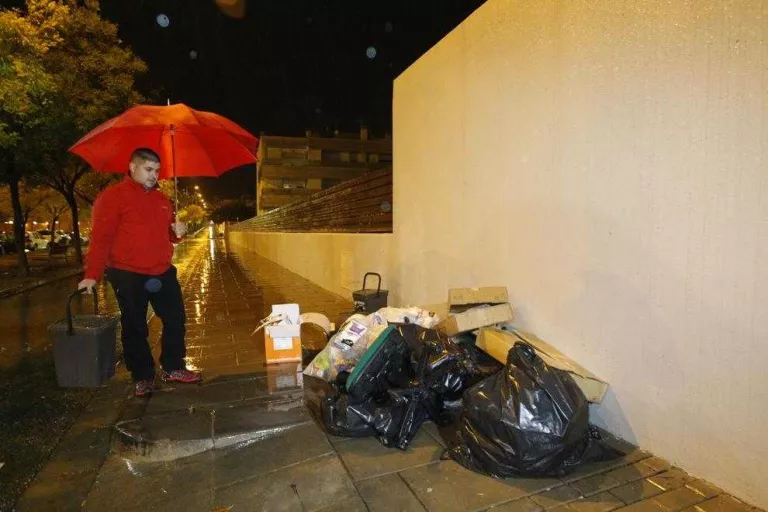 Inici del porta a porta a Ciutat Jardí i Vila Montcada, que demanen compensacions