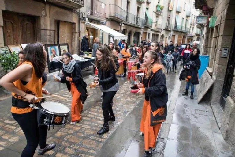 El carrer Major de Cervera obre les portes per sumar nous comerços