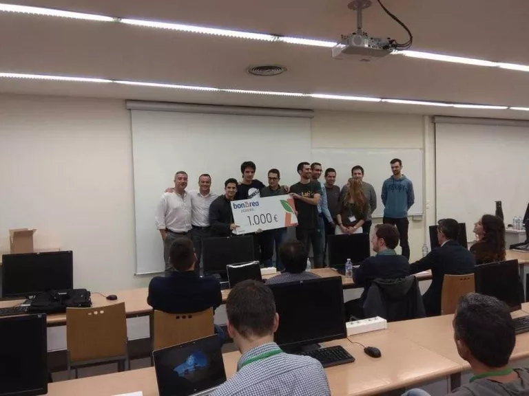 Premis per a cinc equips al Hackathon de Lleida