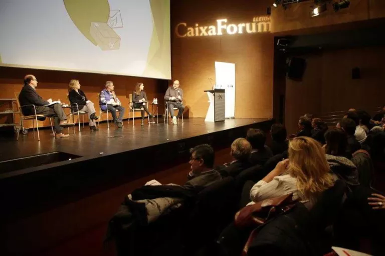 Les vendes del comerç ‘online’ creixen