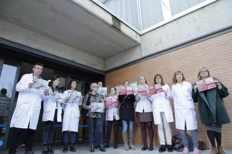 El sou d’un metge de la Primària a Catalunya, a la cua d’Espanya