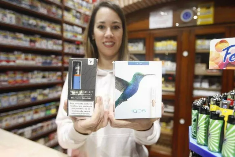 Més de 200 estancs lleidatans amplien el seu negoci amb la venda de vaporitzadors