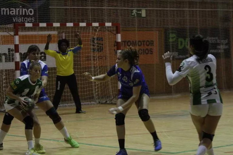 Nova derrota de l'Associació contra un rival directe per la salvació