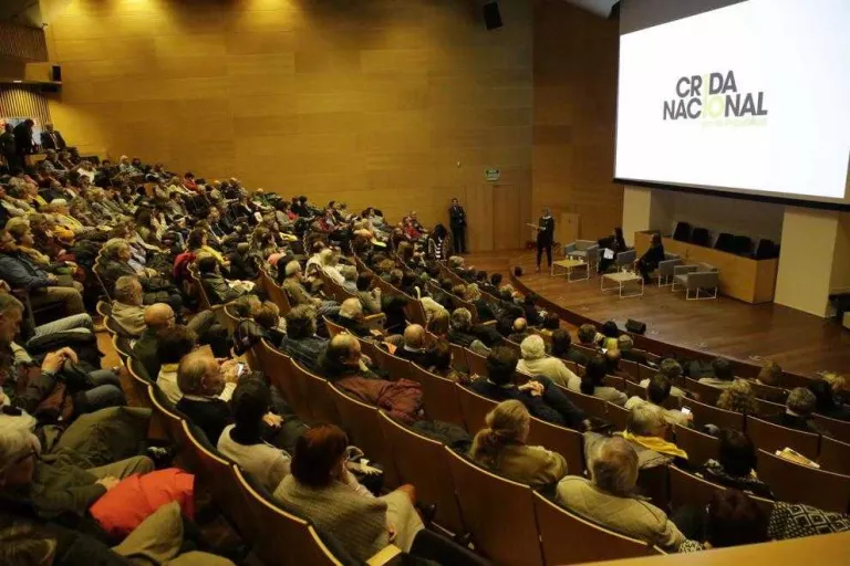 La Crida Nacional es presenta a Lleida reivindicant la unitat i el pacifisme