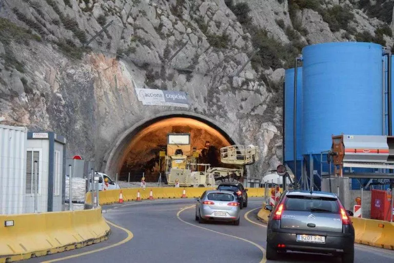 El túnel de Tres Ponts avançarà vuit metres al dia