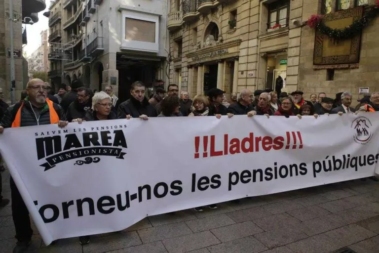 Pensionistes lleidatans, en peu de guerra per “pagues dignes”