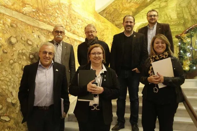 La Diputació invertirà deu milions en fibra òptica i reduirà un 35% els ajuts directes