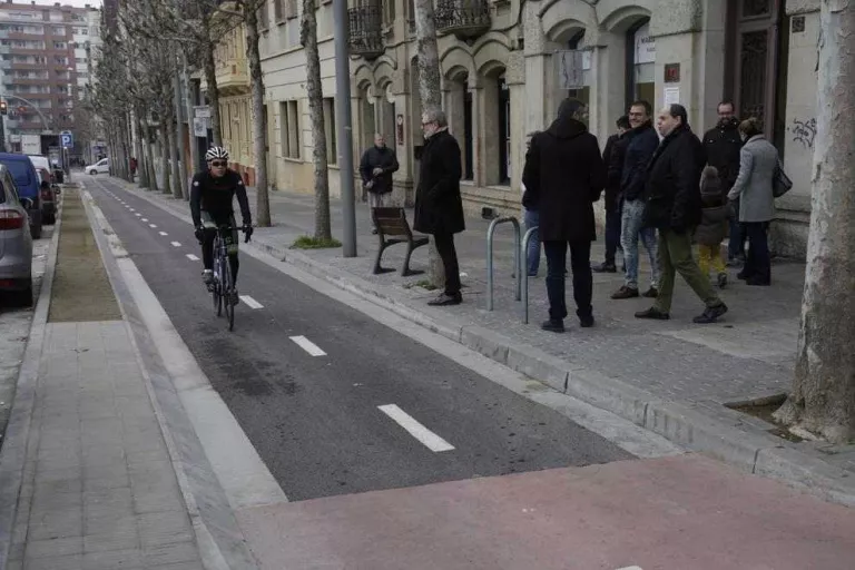 Finalitzat el nou tram de carril bici que enllaça Ricard Viñes amb Cappont