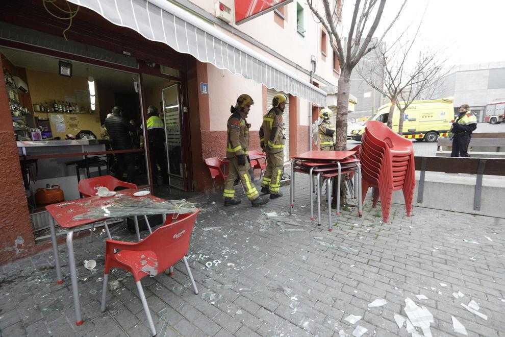 Dos ferits per una explosió de gas en un bar del Centre Històric