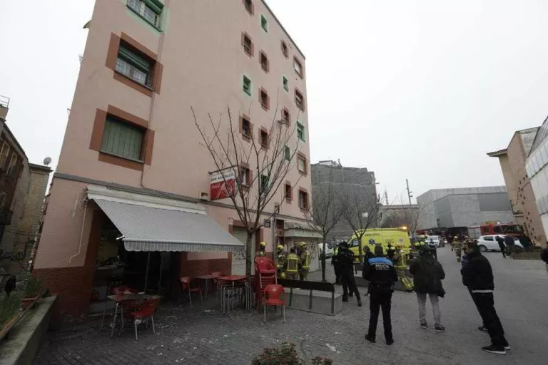 Dos ferits per una explosió de gas en un bar del Centre Històric