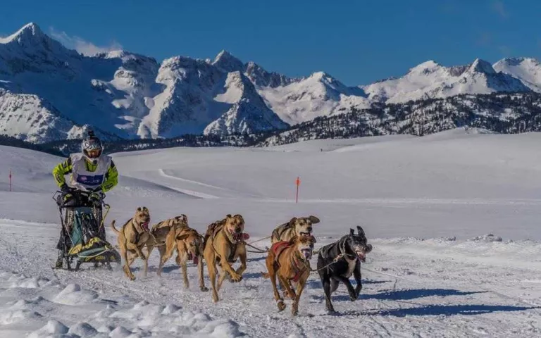 Baqueira i Port Ainé reviuen l’esperit de la Pirena