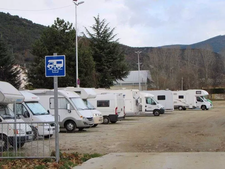 L’afluència d’autocaravanes a la Seu augmenta un 30% fins a les 3.700