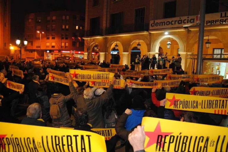 Mollerussa, un any cantant per “la llibertat dels presos”