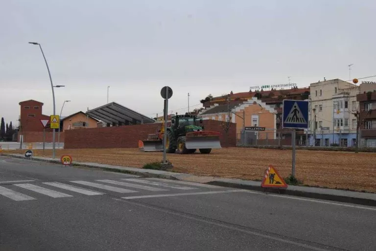 Construeixen a Mollerussa un pàrquing a prop de l'estació de bus amb 45 places